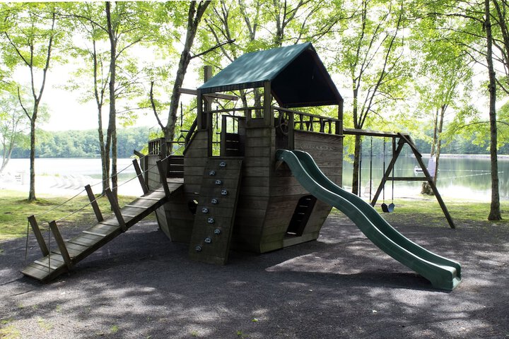 Mountain Springs Lake Resort