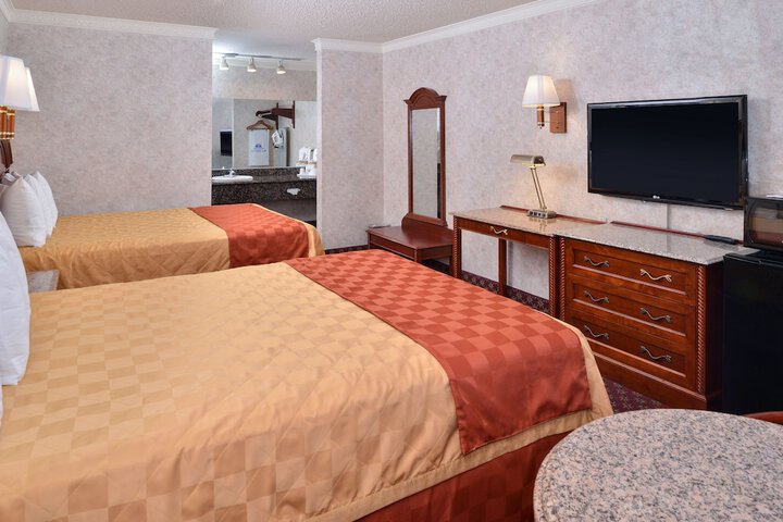 Americas Best Value Inn & Suites Fontana