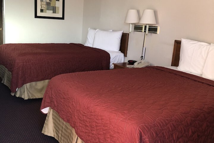 Room 19 of 33