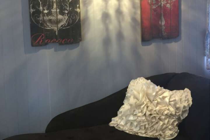 Room 28 of 87