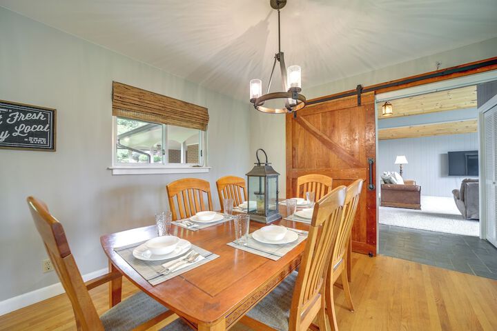 Centrally Located Brevard Home w / Deck & Fire Pit!