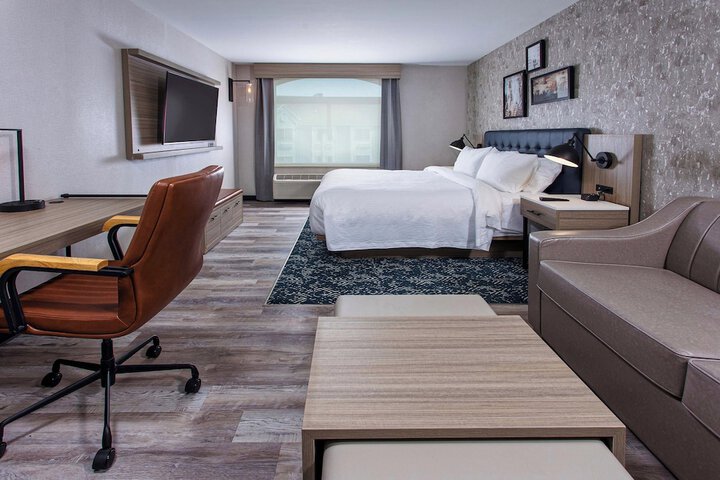 Room 16 of 31