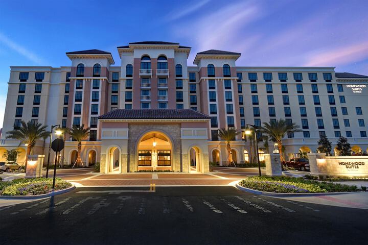Homewood Suites by Hilton Orlando at Flamingo Crossings