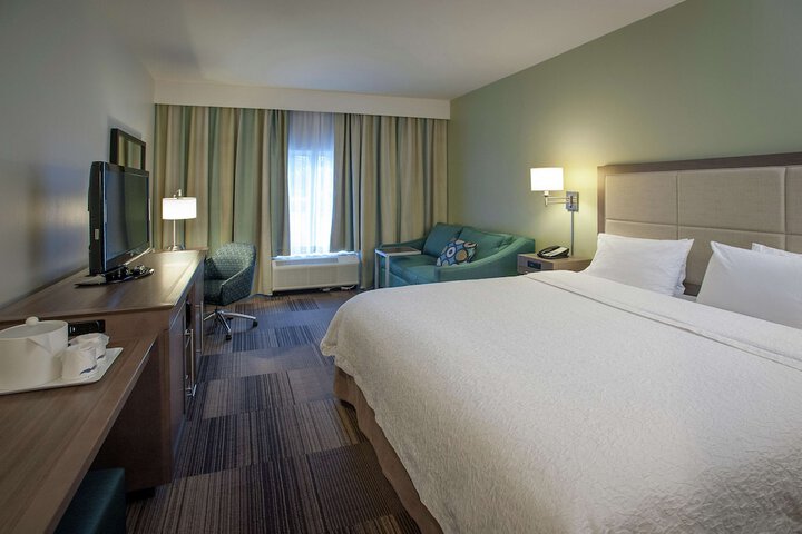 Room 40 of 63