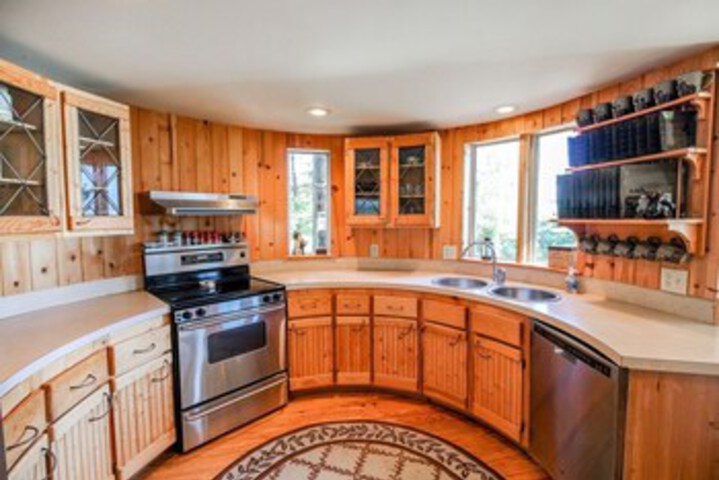 Hereford Cabin 693 - Five Bedroom Home