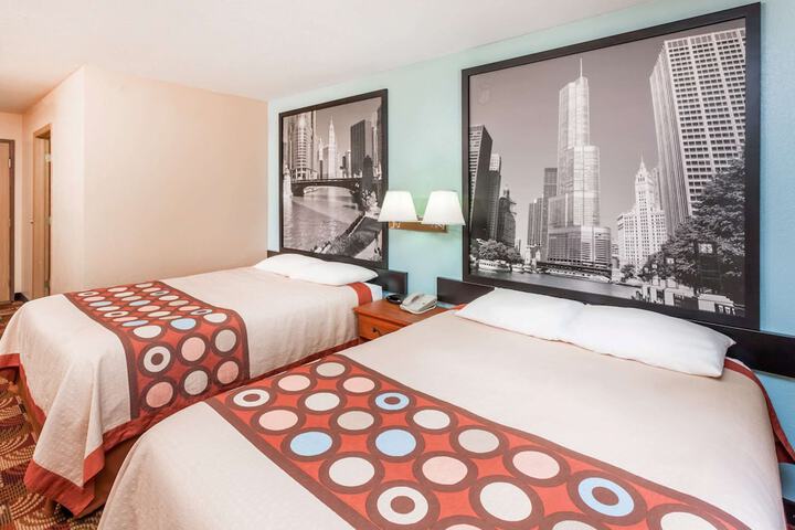 Room 8 of 14