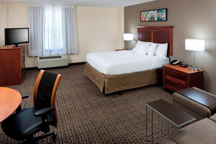 Room 22 of 27