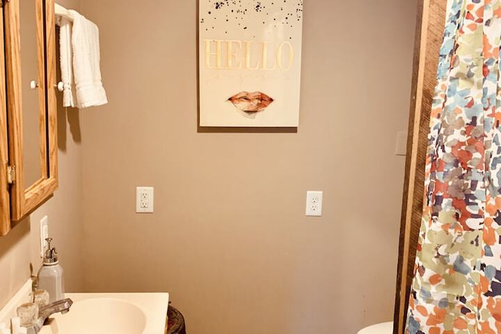 Room 44 of 75