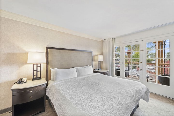 14 West Hotel