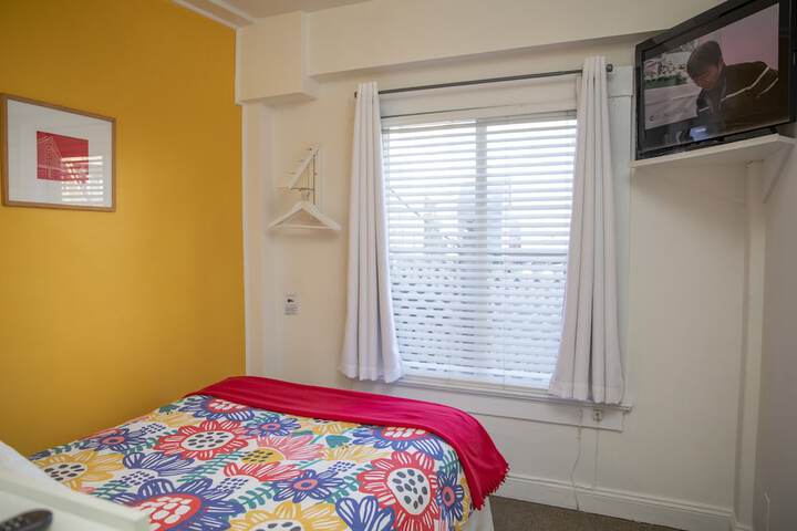 Room 67 of 120