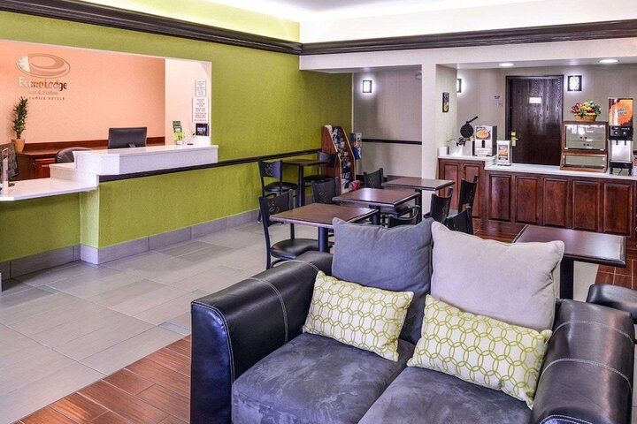 Hotel Interior 6 of 32