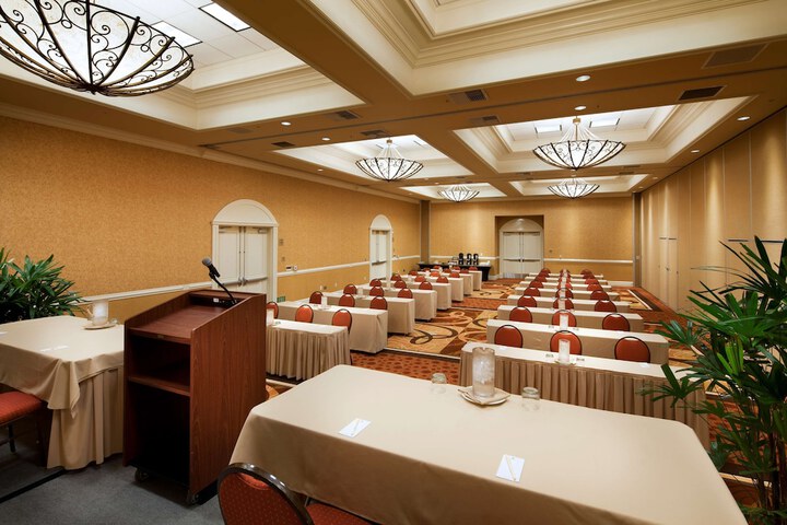 DoubleTree Suites by Hilton Anaheim Rsrt - Convention Cntr