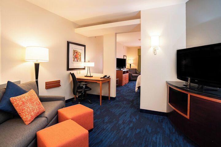 Room 21 of 48