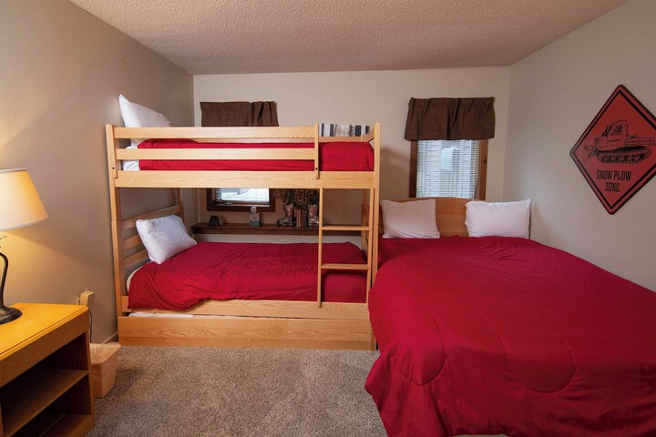 Okemo Mountain Lodging by Vail Resorts