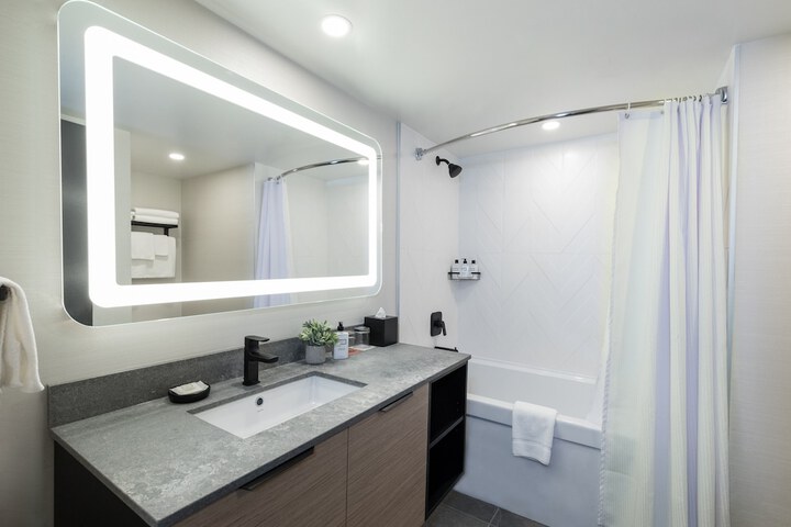 Room 40 of 71