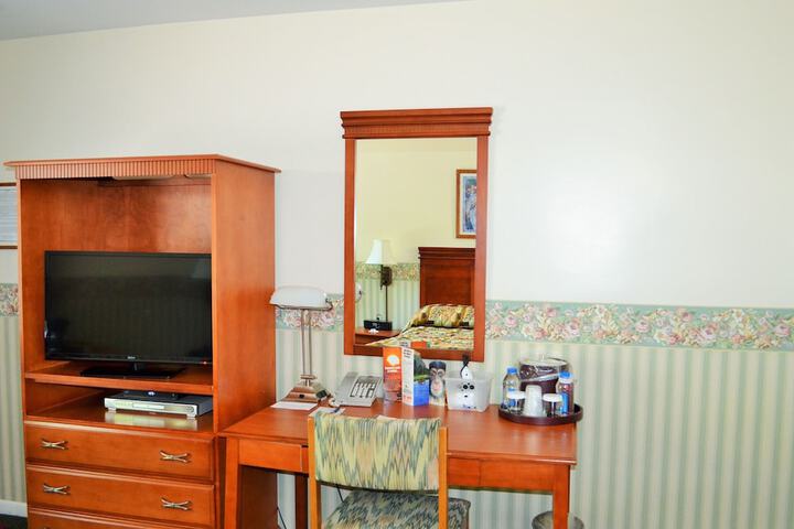 Room 47 of 111