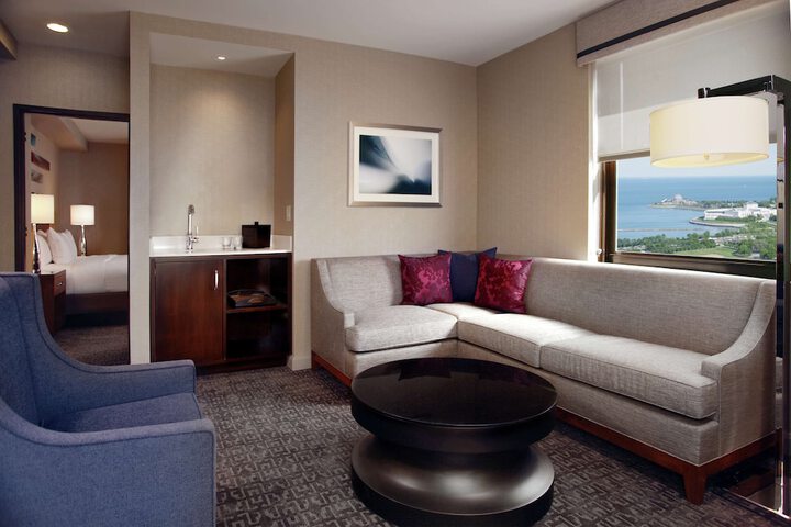 Room 26 of 167