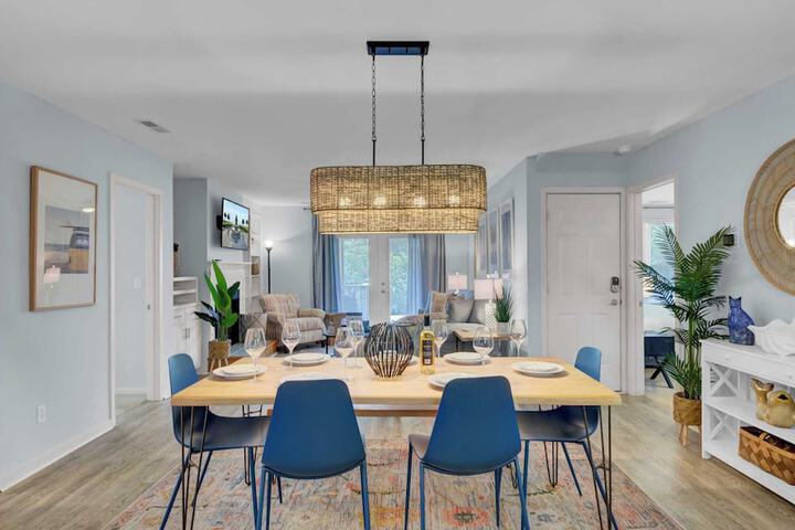 Ion by Avantstay Walk to Beach Dining, Shopping Central Location Deck