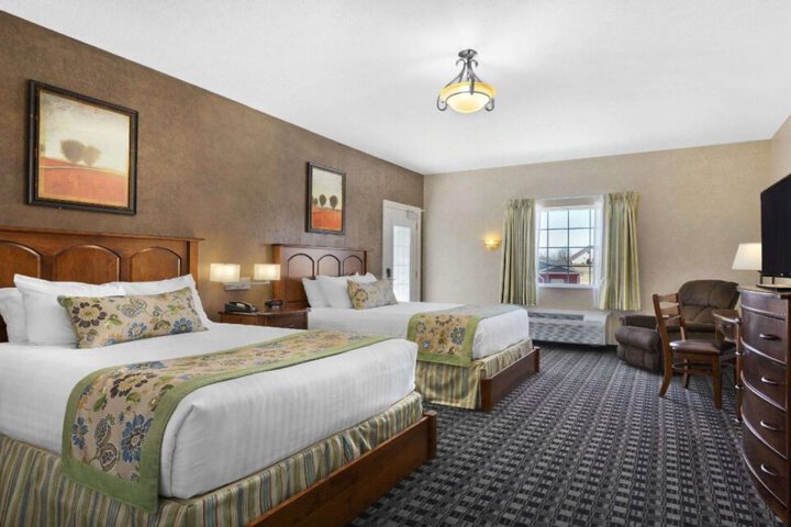 DAYS INN BY WYNDHAM CARROLLTON