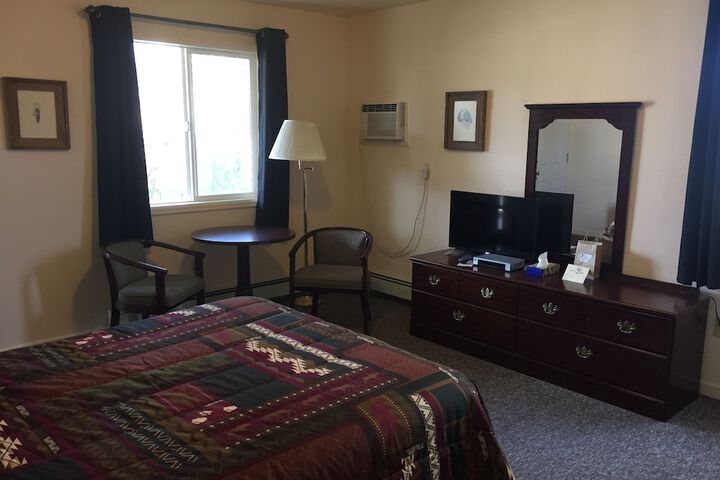 Room 19 of 40