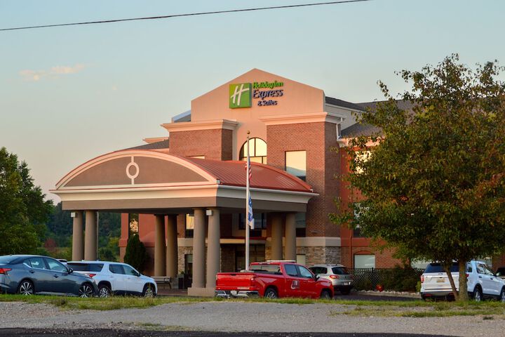 Holiday Inn Express & Suites Franklin KY by IHG