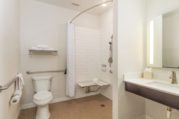 Holiday Inn Express Bellingham by IHG