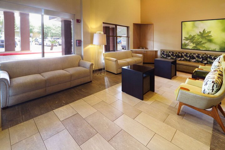 Hotel Interior 22 of 110
