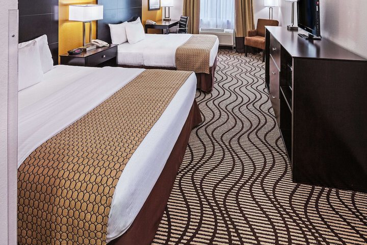 La Quinta Inn & Suites by Wyndham Pasadena