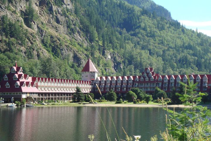 Hotel 3 of 38