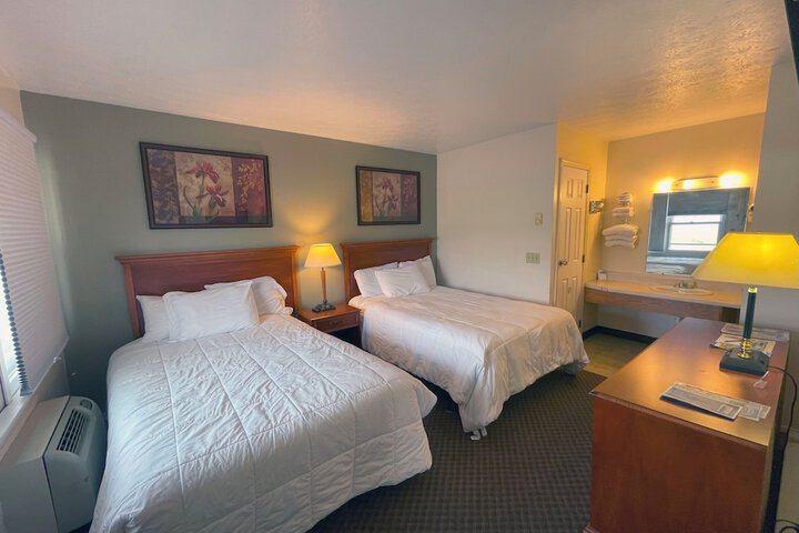 Room 32 of 104