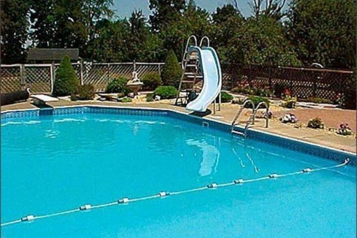 Pool 5 of 37