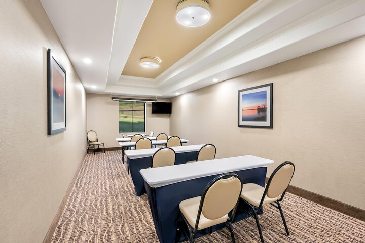 Comfort Inn & Suites Fort Smith I-540