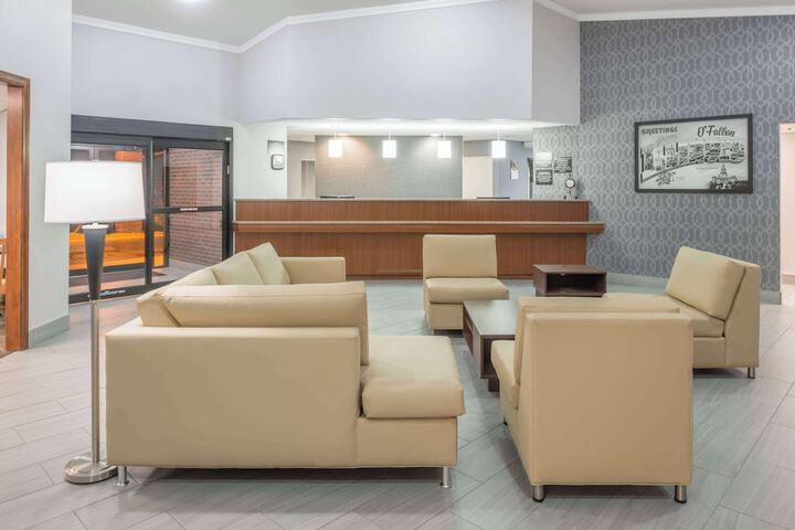 Super 8 by Wyndham OFallon