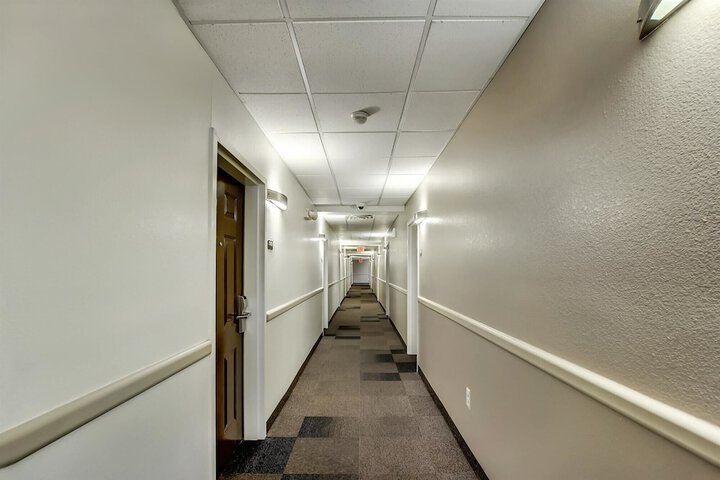 Studio 6 East Brunswick NJ - NYC Area