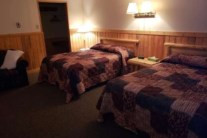 Room 37 of 79