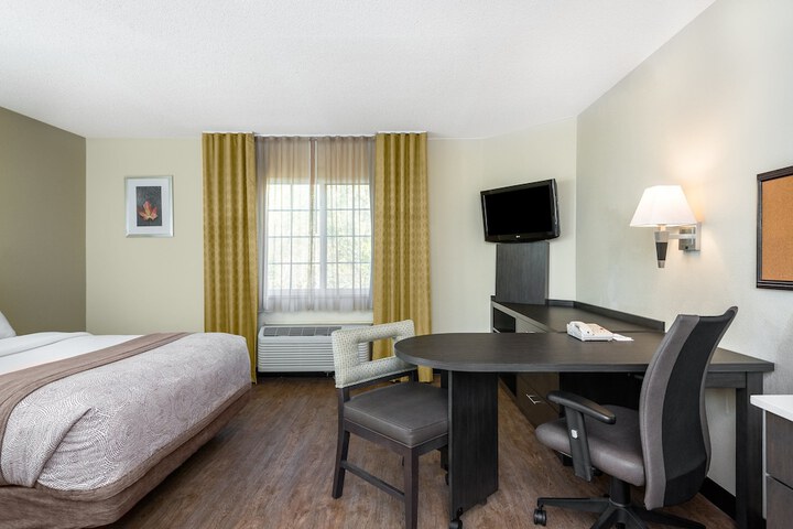 Room 31 of 40