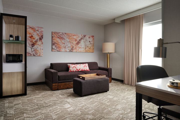 Room 16 of 44