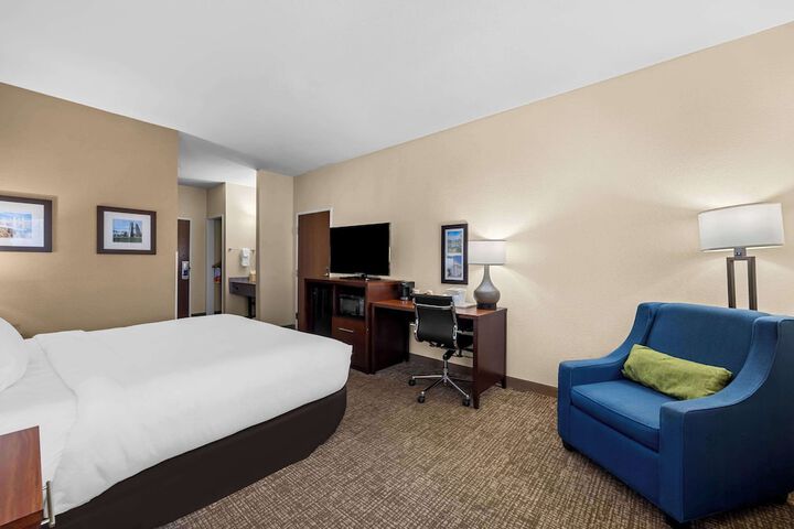 Room 52 of 72