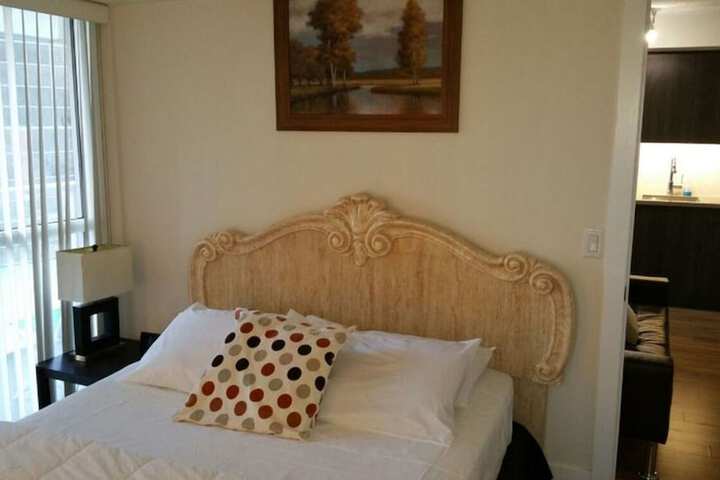 Room 16 of 24