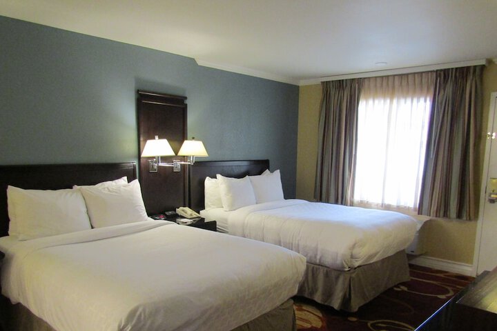 Room 48 of 71