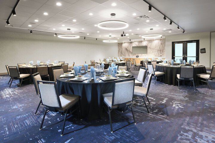 Aloft by Marriott Dallas Euless
