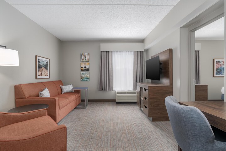 Hampton Inn by Hilton Altoona