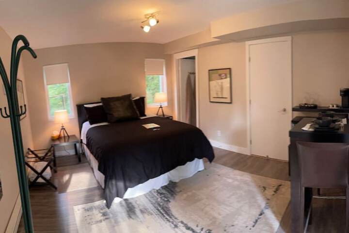 Room 9 of 30