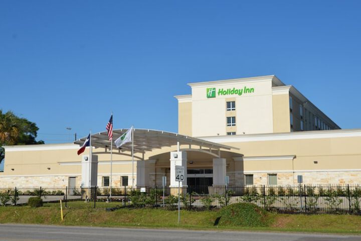 Hotel 8 of 39