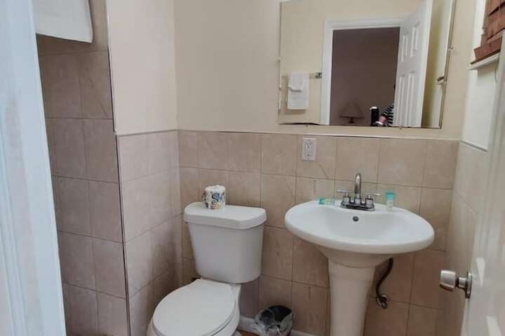 Room 14 of 30