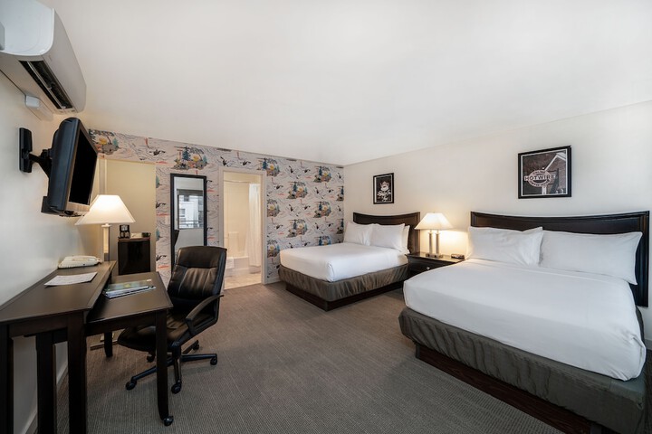 Room 14 of 21