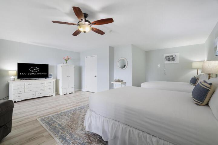 East Shore Lodging
