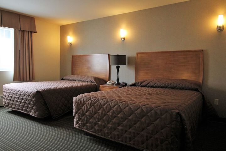 Room 12 of 21