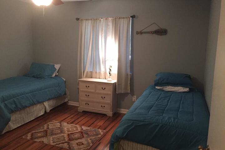 Room 8 of 26
