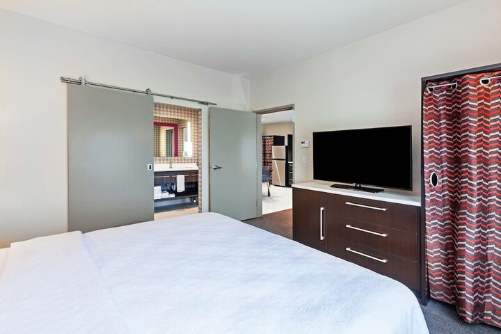 Room 22 of 27
